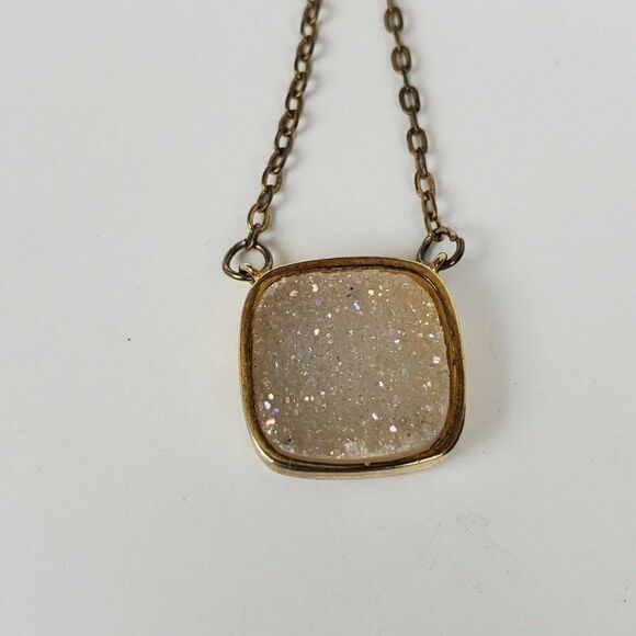 Elise M Crystal Geode Druzy White Pendant Necklace‎ - Picture 5 of 12